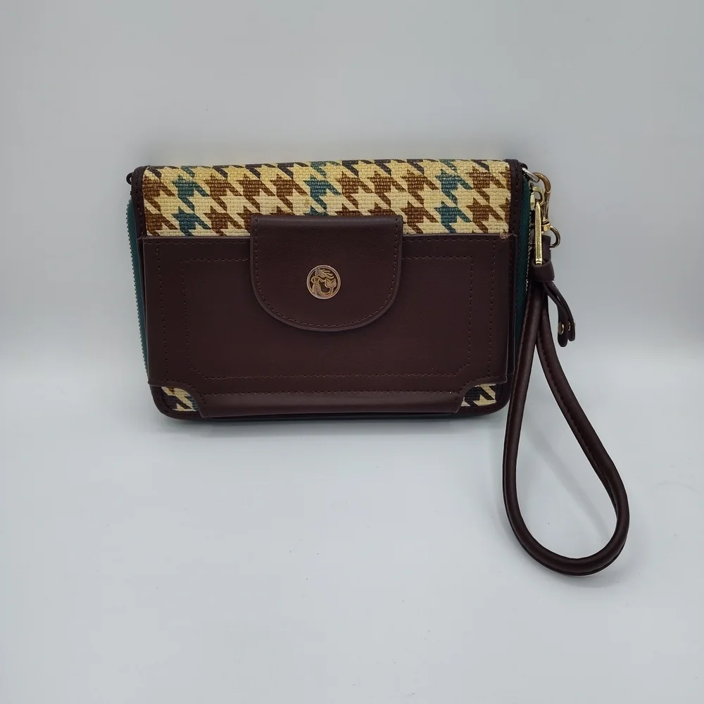 EUC Spartina Brown 449 Blue and Tan Women's Clutch/Wristlet